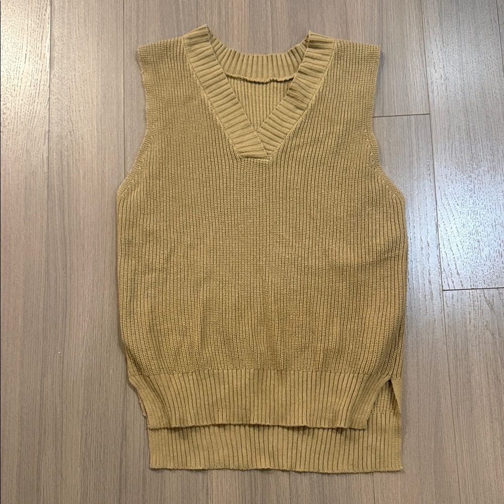 Amazon Women's Tan Sleeveless Knit Top
